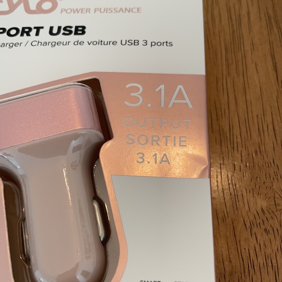 USB car charger- brand new - Picture 3 of 6